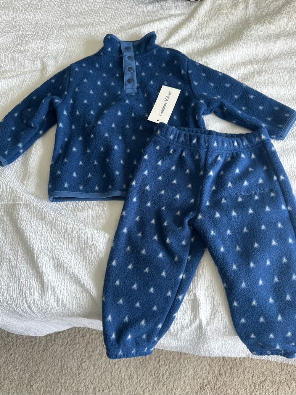 Outdoor Voices Navy Blue Kids Fleece Set with Triangle Print